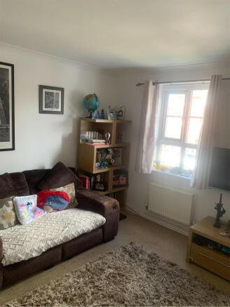 Living room.jpeg