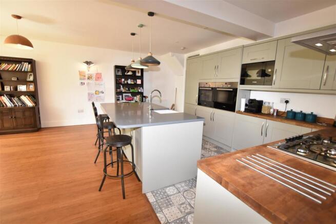 Kitchen/Breakfast/Dining/Lounge Room