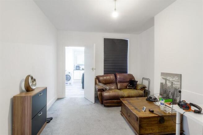 69 Alexandra Road - Dner