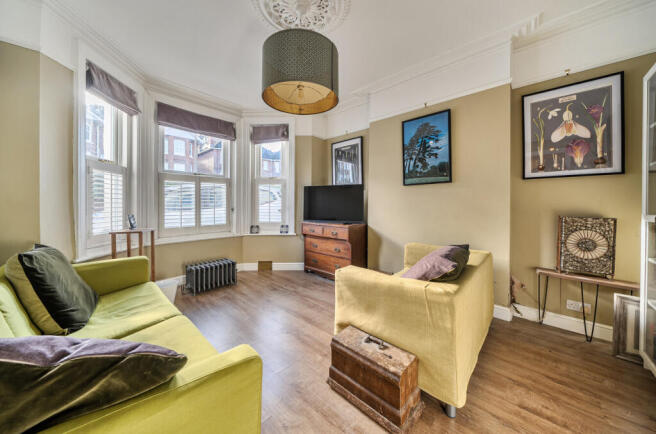 1399782-33-6967d9...