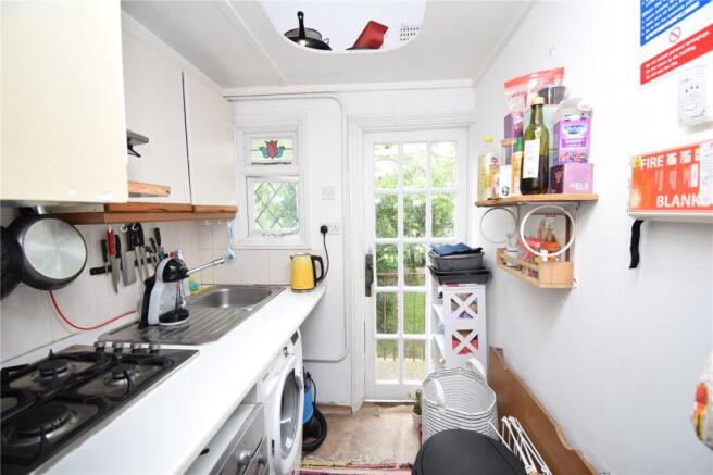 House in London - View 5