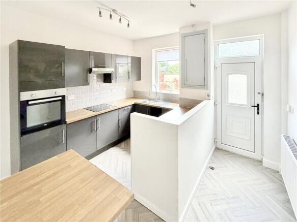 4 bed Terraced for sale Image 4