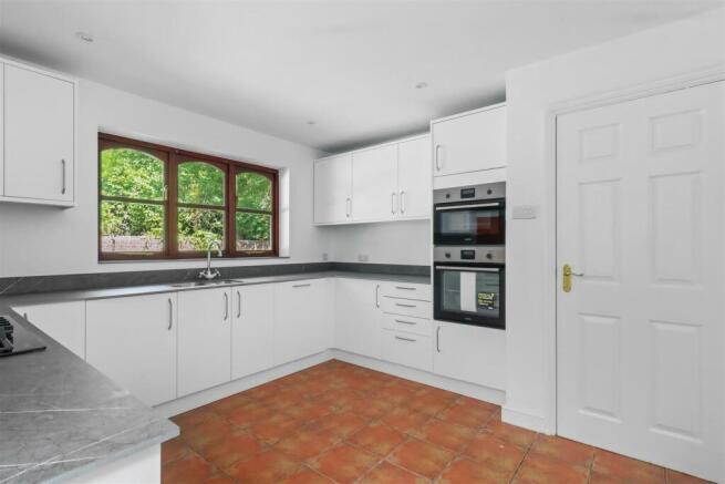 Kitchen/Breakfast Room