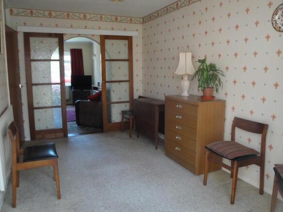 dining/bedroom 2