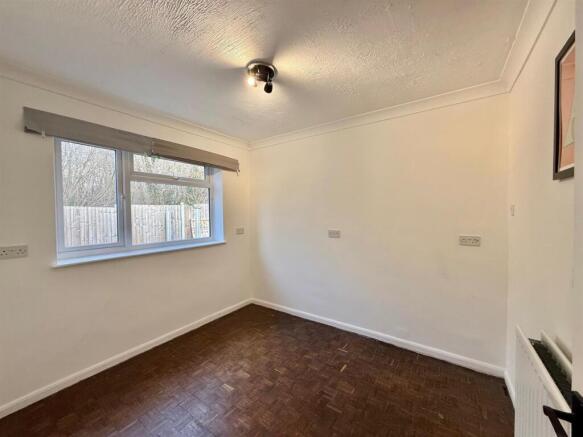 Bedroom 2.jpg