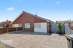 50, Elmwood Crescent, Armthorpe, Doncaster DN3 3BA