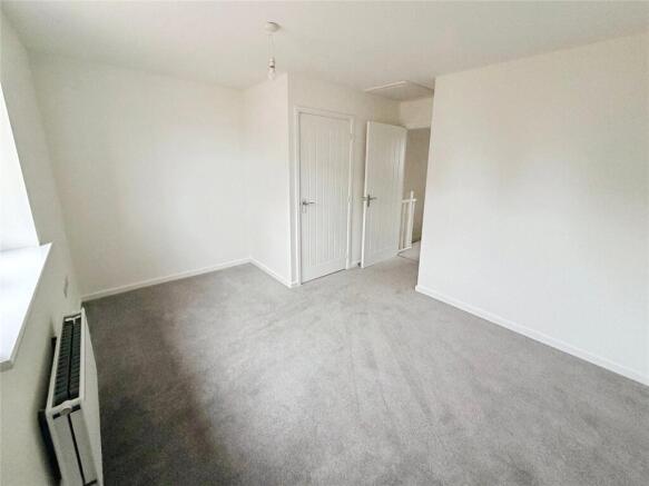 2 bed Semi-Detached for sale Image 12