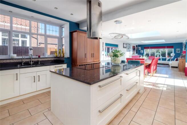 Kitchen/Living/Dinin