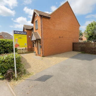 Bergamot Gardens, Walnut Tree, Milton Keynes, MK7 7NQ