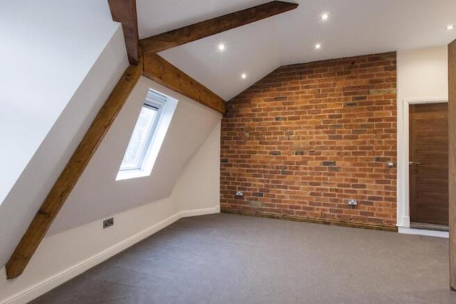 2 bed Flat to rent Image 10