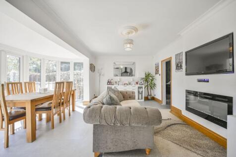 Goldsborough Crescent, Chingford, London, E4