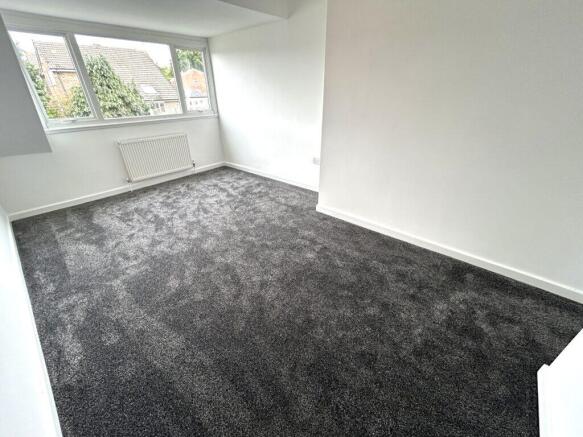 3 bed Semi-Detached for sale Image 10