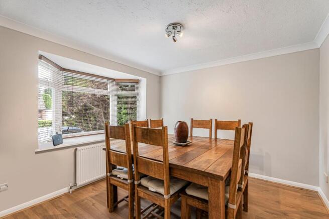 Timsway, Staines-upon-Thames, TW18 photo 3