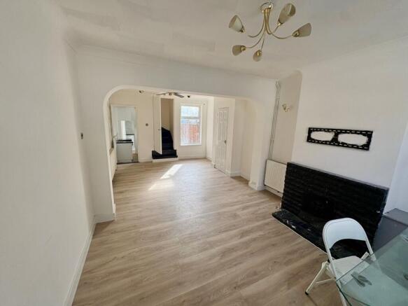 1ACDB41F-341E-4F38-8DC3-3378BB992480