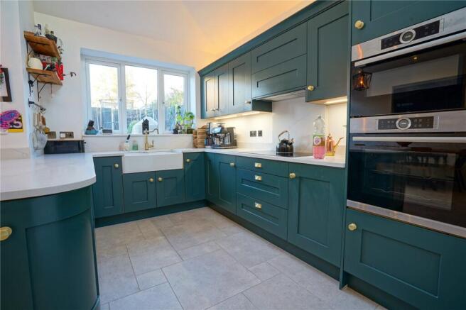 3 bed Semi-Detached for sale Image 7
