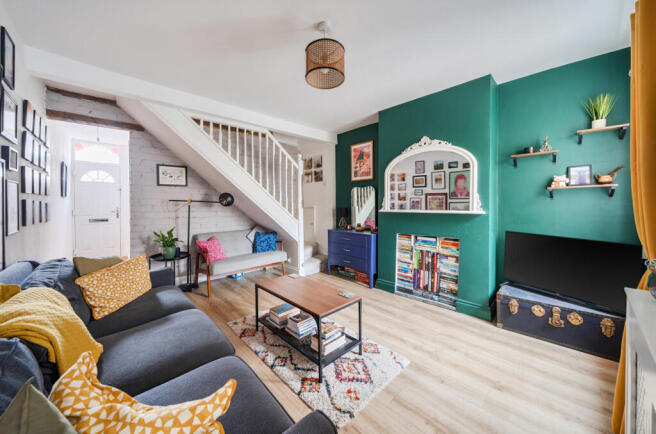 1410839-8-69959c3...