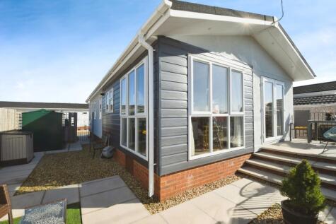 Kirkstead Bridge Park, Martin Dales, Woodhall Spa, Lincolnshire, LN10