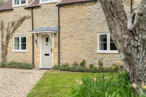 2, St Nicholas Close, Middle Street, Kidlington OX5 2TL