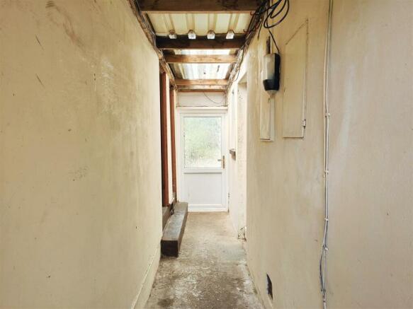 Side Entrance Hall