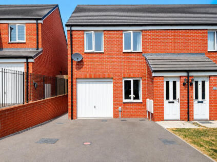 Ffordd Llanbedr, Pontyclun, CF72