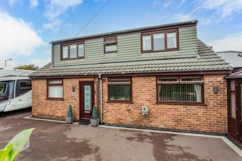 Aintree Road, Little Lever, Bolton, Greater Manchester, BL3 1EP