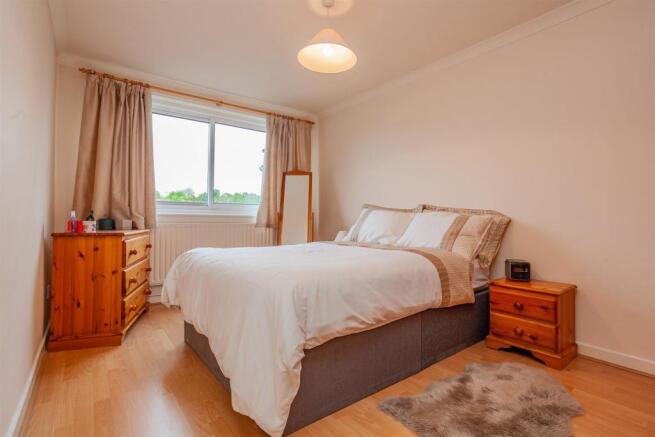 Bedroom1.jpg