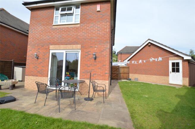 Rear/side garden