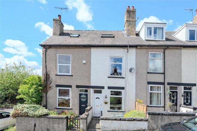 2-bed terraced on Woodlands Terrace, Stanningley, Pudsey, Leeds, £190,000