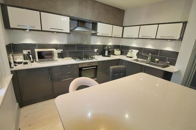 Bondicar Terrace, Blyth, NE24 photo 4