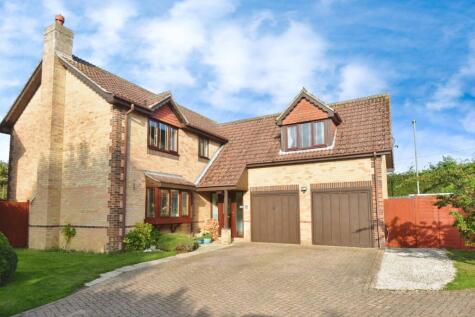Brigantine Road, Warsash SO31