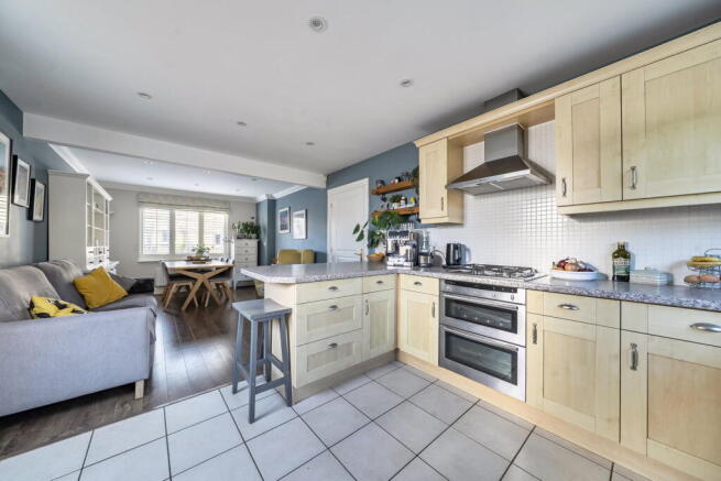 Hazel Way, Corsham photo 4