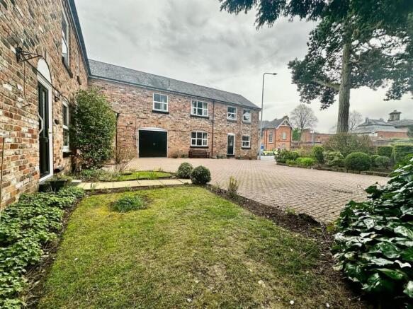 front garden area