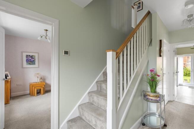4 bed Detached for sale Image 12