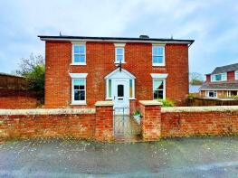 9, Drummond Road, Southampton SO45 6BE