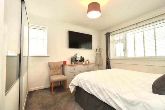 2 bed Detached Bungalow for sale Image 10