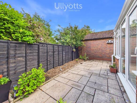 2 bed Detached Bungalow for sale Image 8