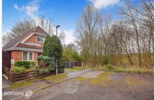 2 bed Detached for sale Image 6