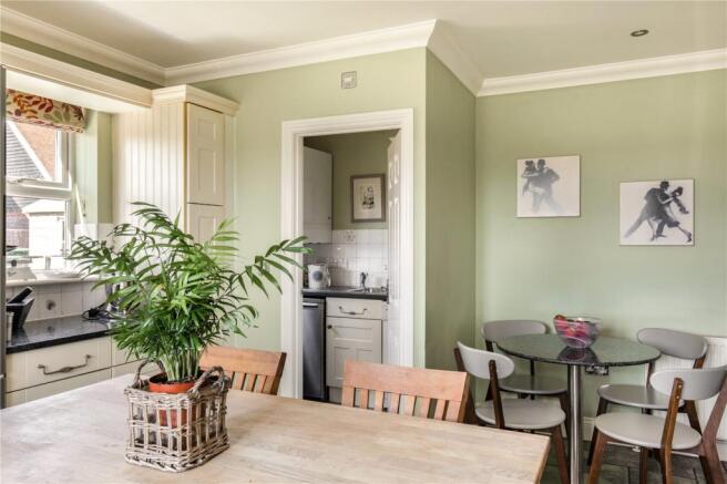 Kitchen/Breakfast Rm