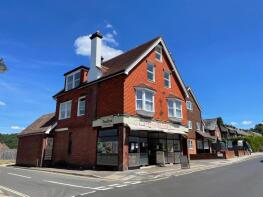 Flat 2, Marathon House, Headley Road, Grayshott, Hindhead GU26 6LG