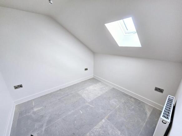 3 bed House for sale Image 10