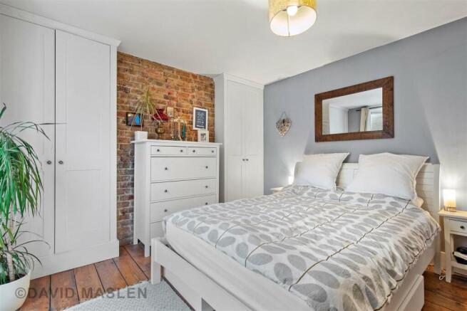Bedroom (4).jpg