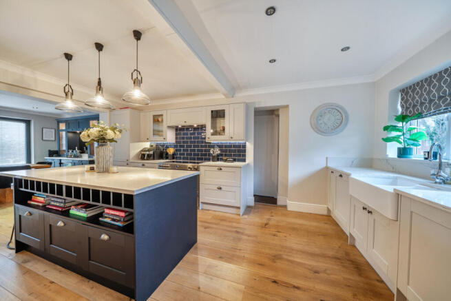 1418638-11-69a06c...