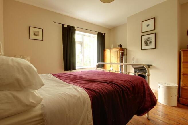Bedroom 2 (Double)