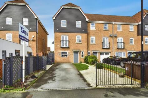 Wharf Road, Kilnhurst, Mexborough, S64