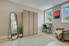 Flat 3, 82, Beaconsfield Road, Brunswick Park, London N11 3AE
