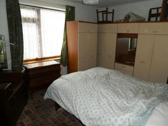 bed1.JPG