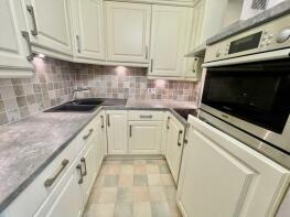 33, Sharoe Bay Court, Sharoe Green Lane, Fulwood, Preston PR2 9HZ