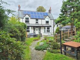 Plas Iorwerth, Road From Trafalgar Street To Plas Berwyn, Bala LL23 7HT