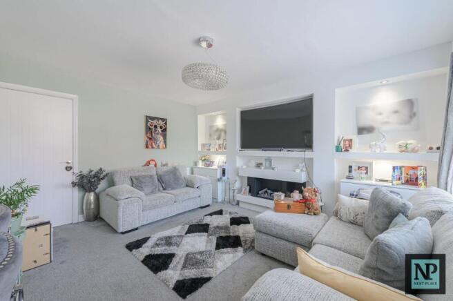 Lounge / Dining Room