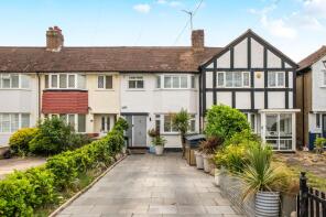 43, Buckland Way, Worcester Park KT4 8NT
